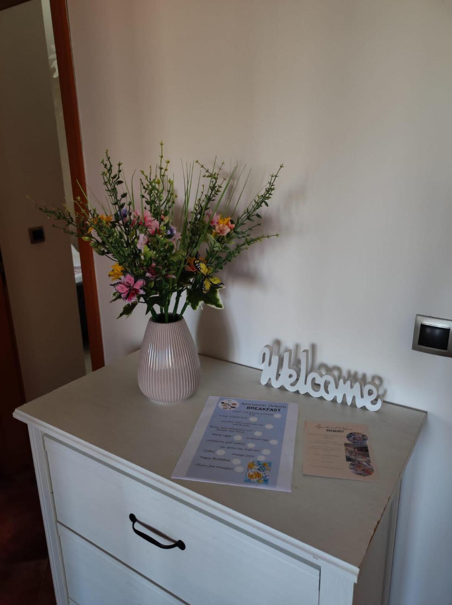Apartman Debora Sa Privatnim Bazenom Пула Екстериор снимка