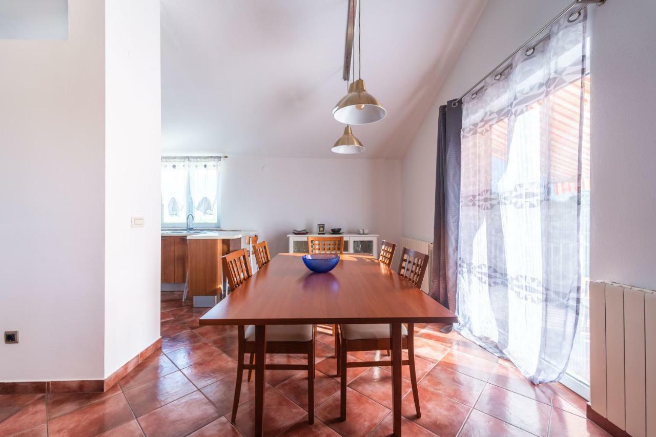 Apartman Debora Sa Privatnim Bazenom Пула Екстериор снимка
